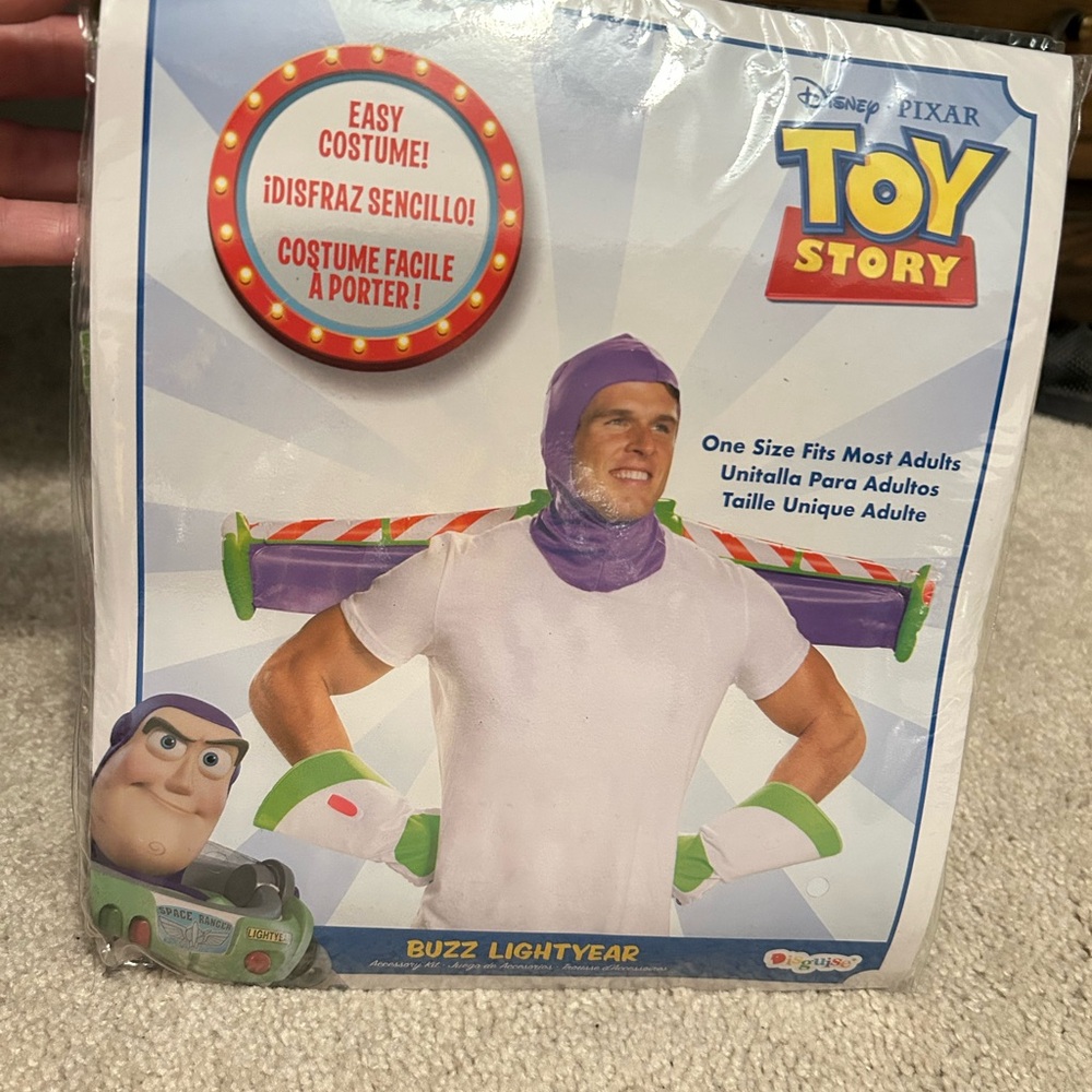 Men’s Toy Story Buzz Lightyear Costume inflatable wings